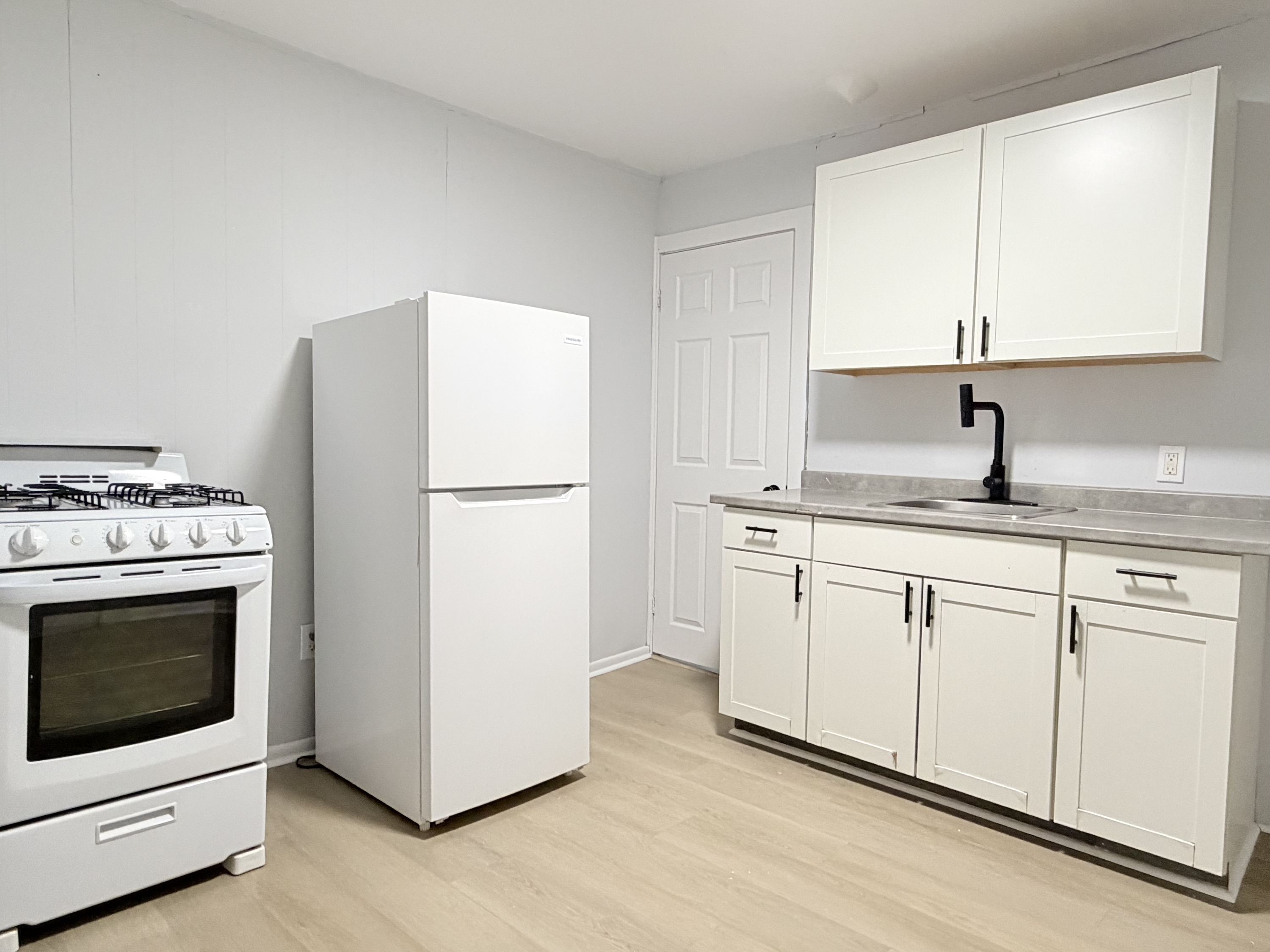 1011 Albert Road - 3