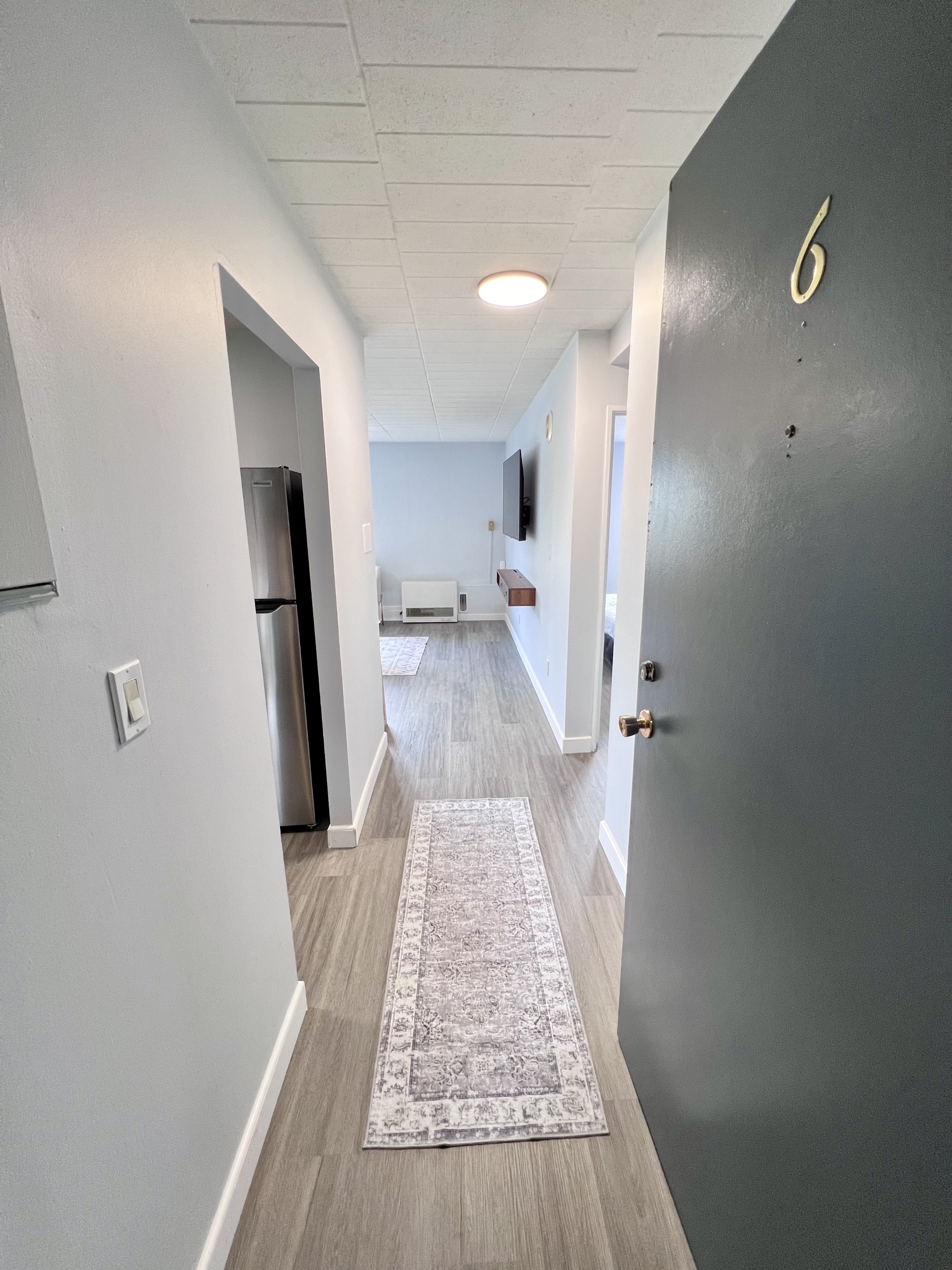 180 Tecumseh Road East - 6