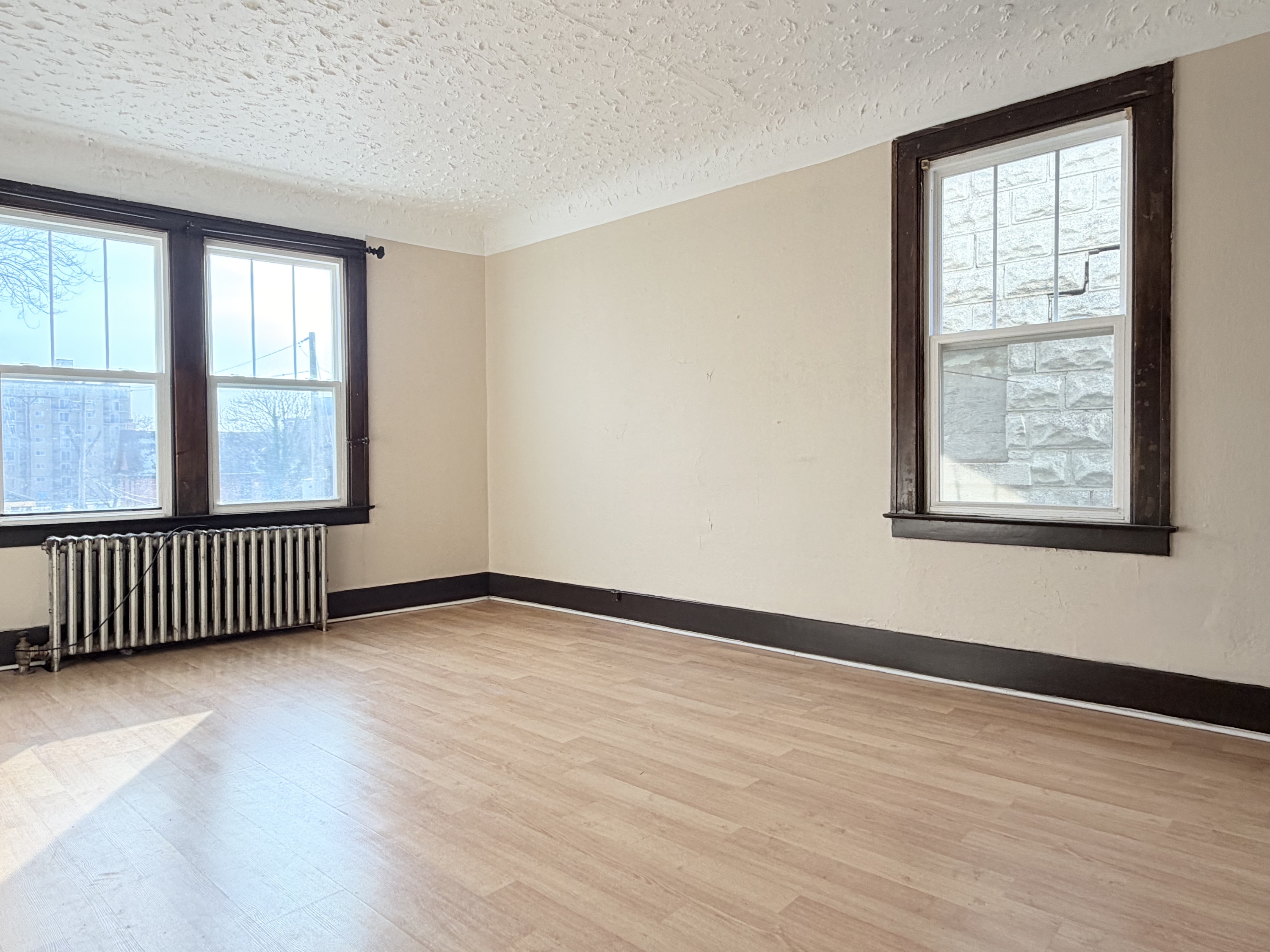 524 Pitt Street West - 303