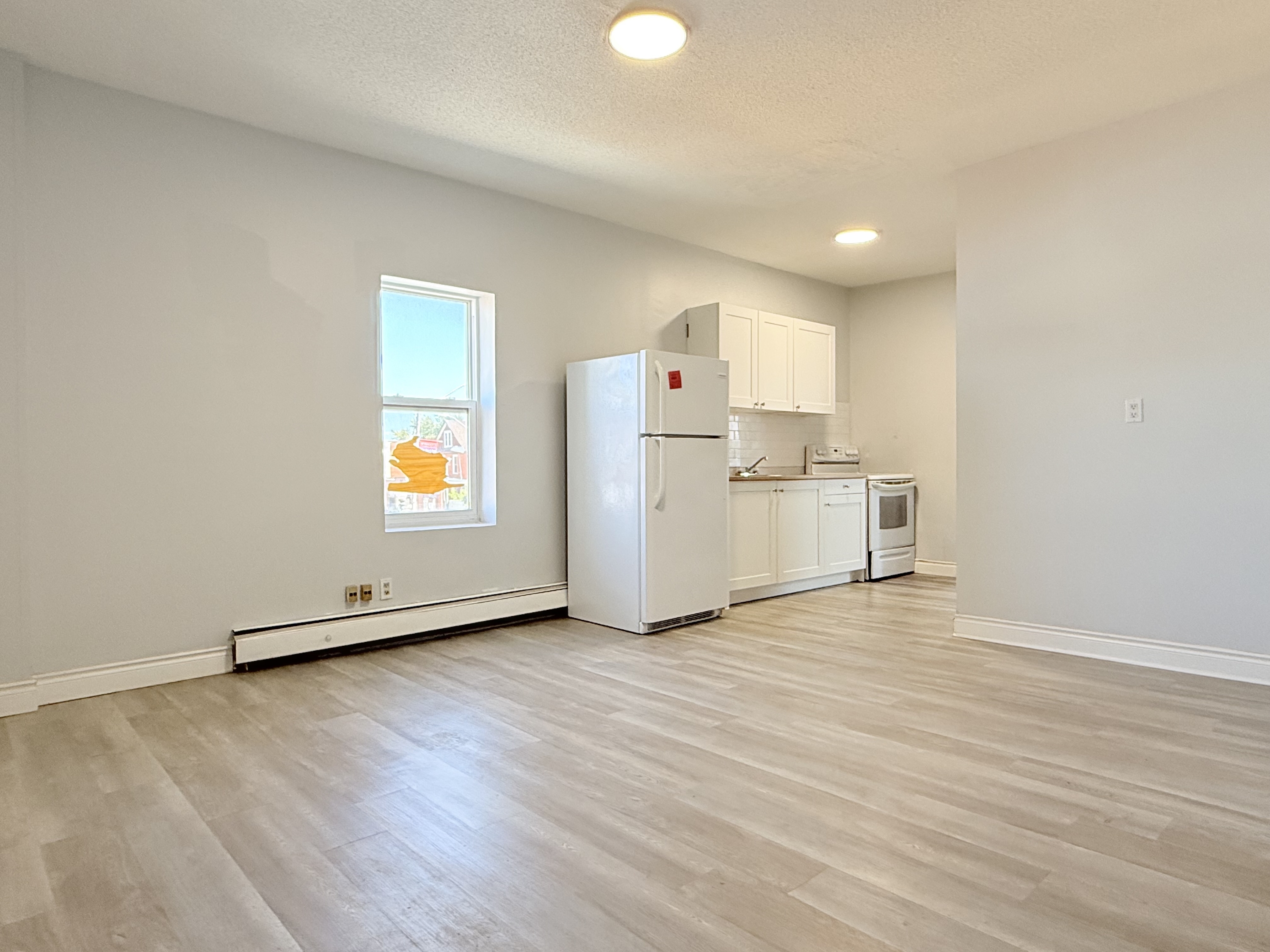 581 Pierre Avenue - 7