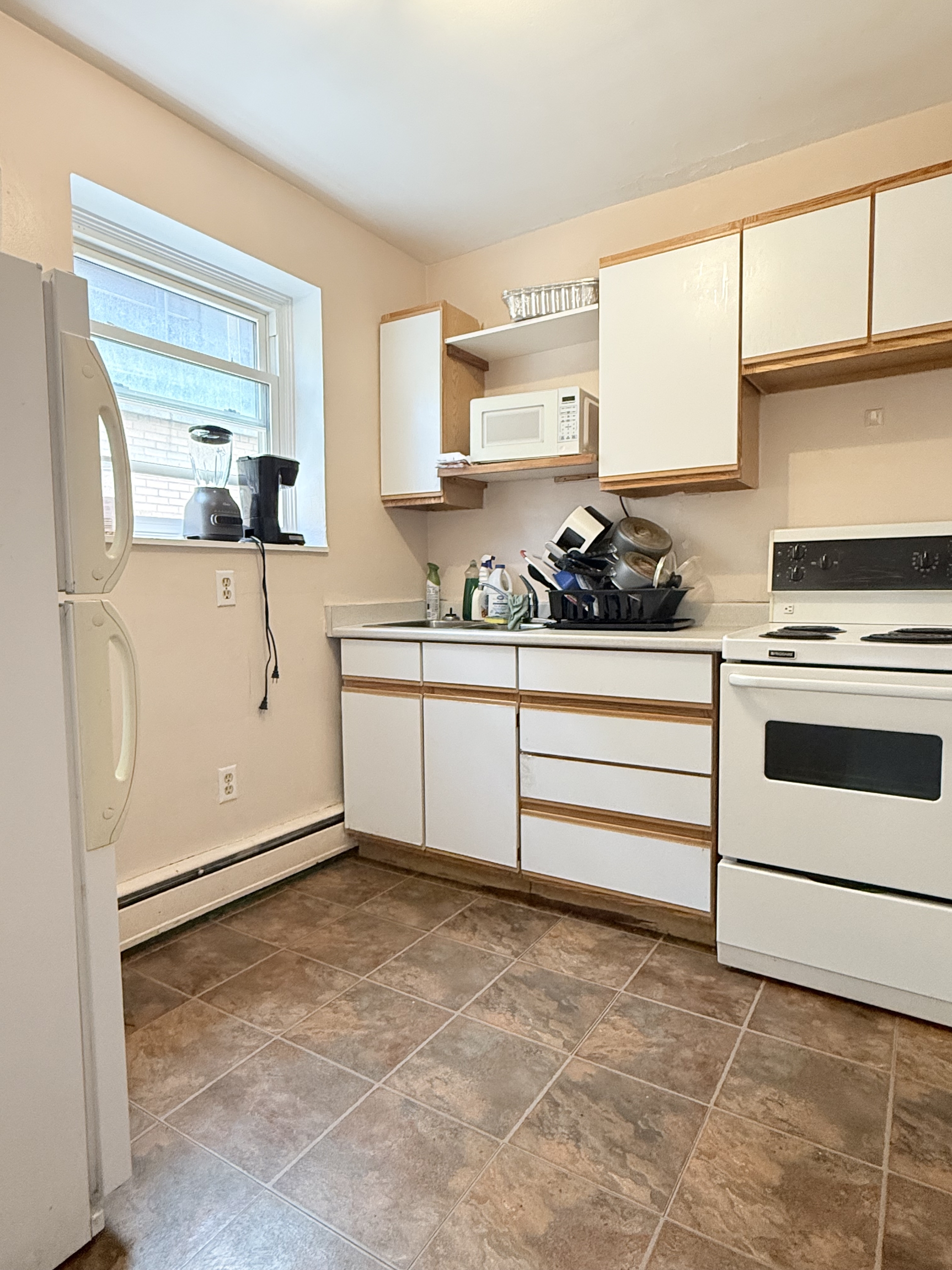 1590 Ouellette Avenue - Unit 203
