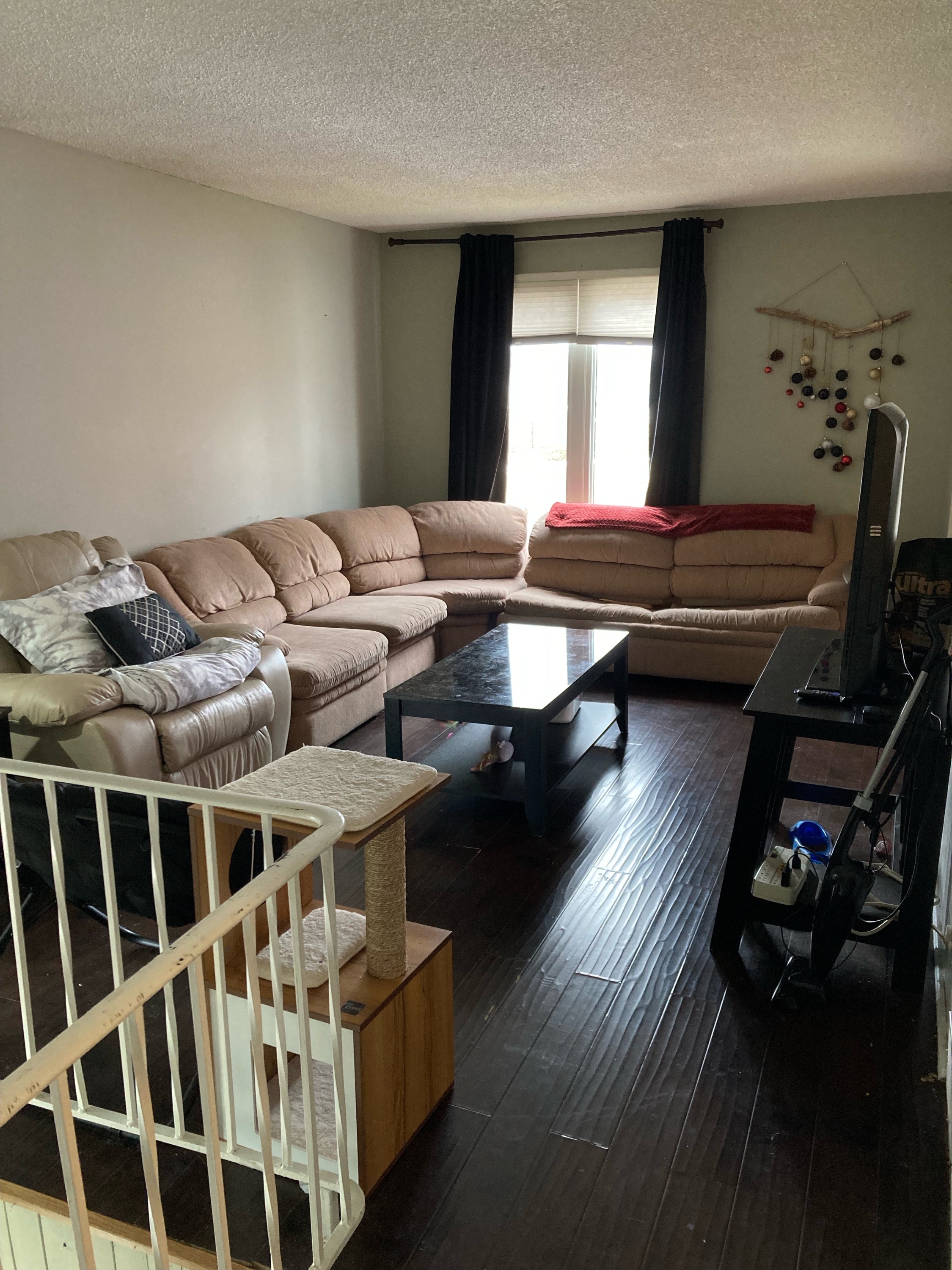 1203 Afton Drive - Room 3, Sarnia, ON N7S 5R4 — photo 1