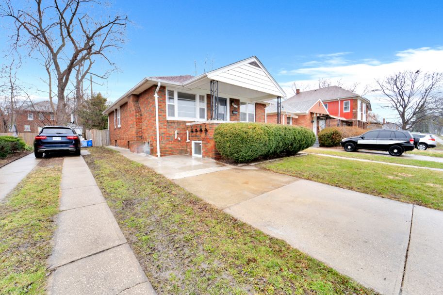 Property thumbnail image