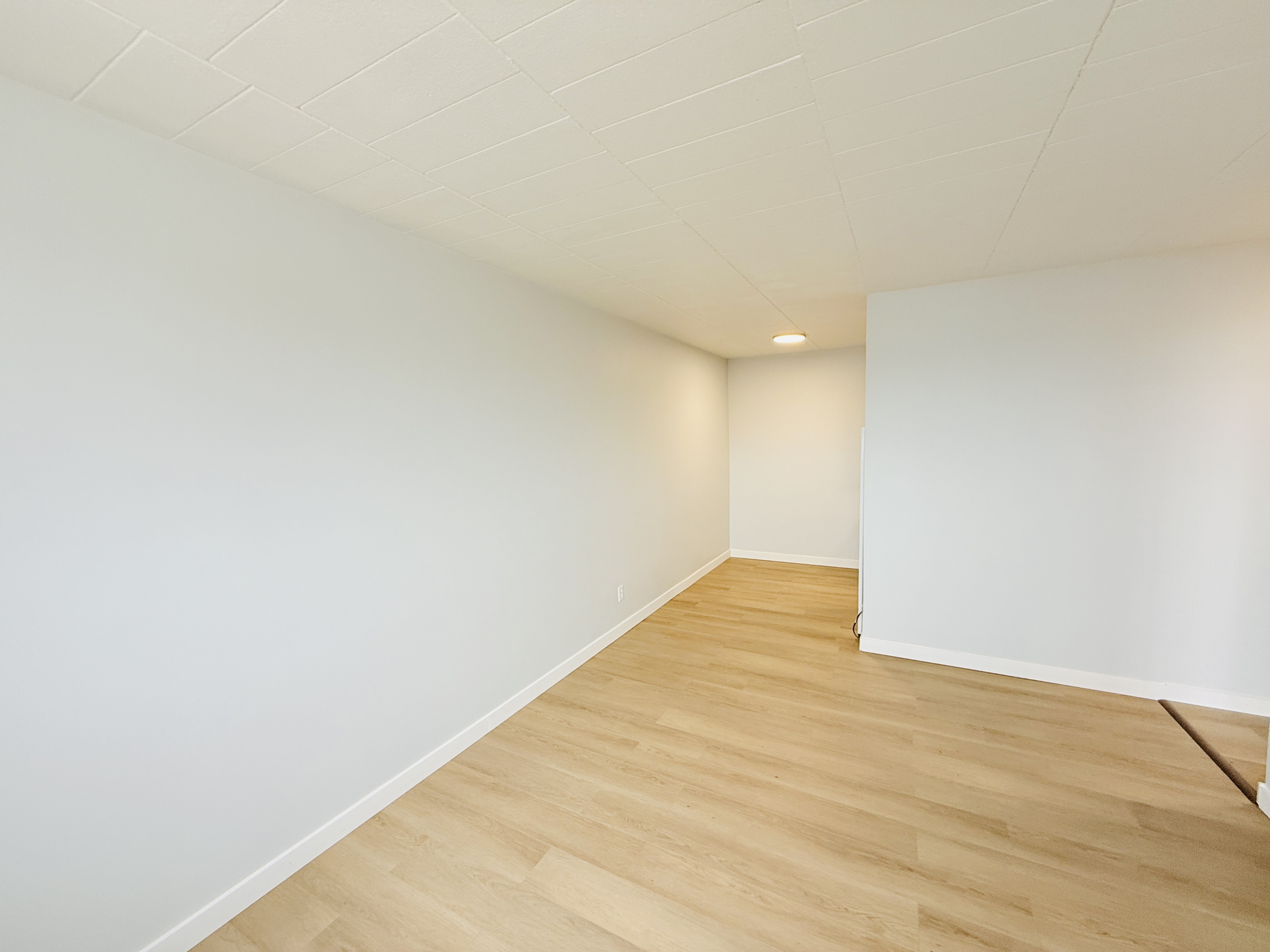 591 Wellington Avenue - 304