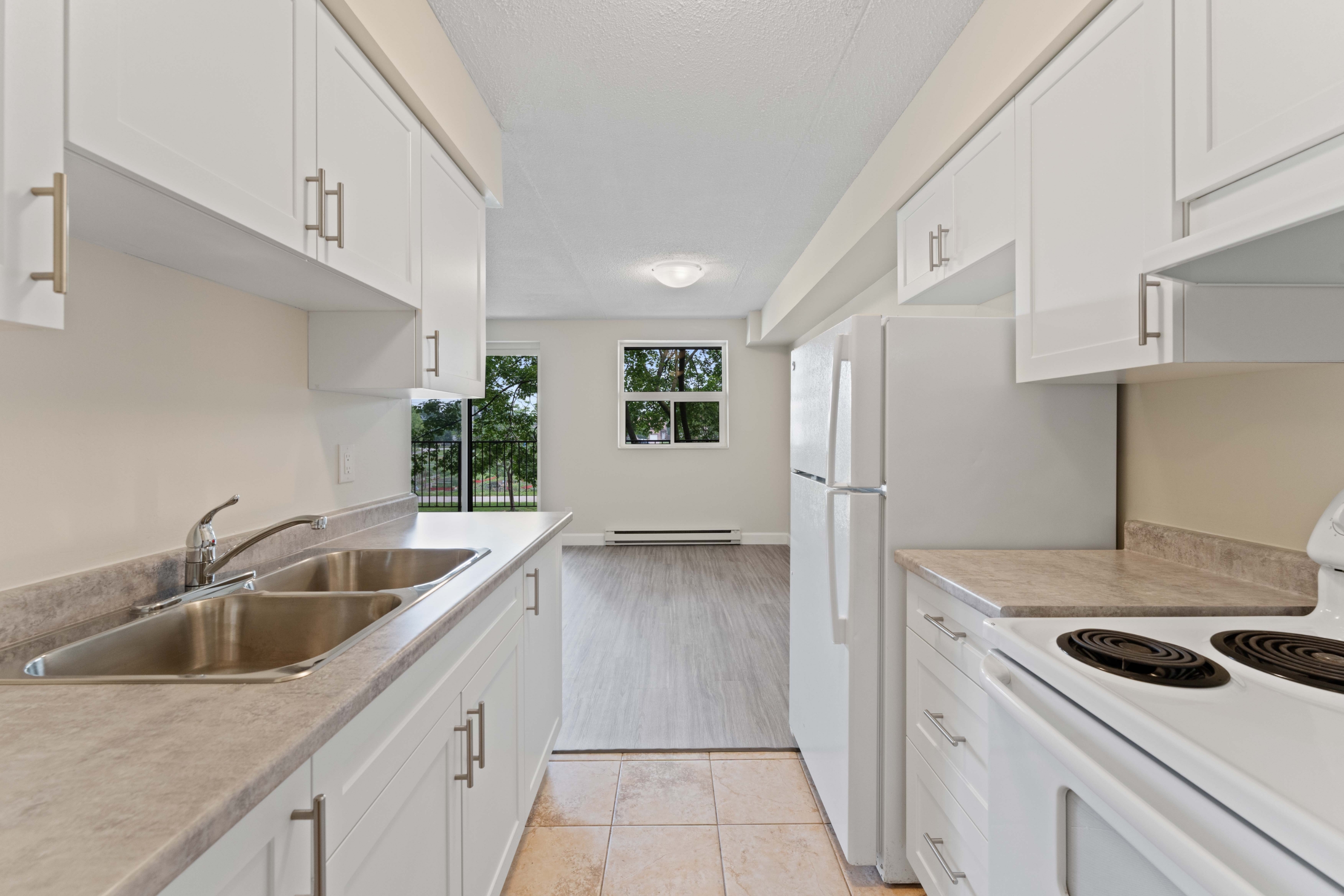 1071 McDougall Street - 202