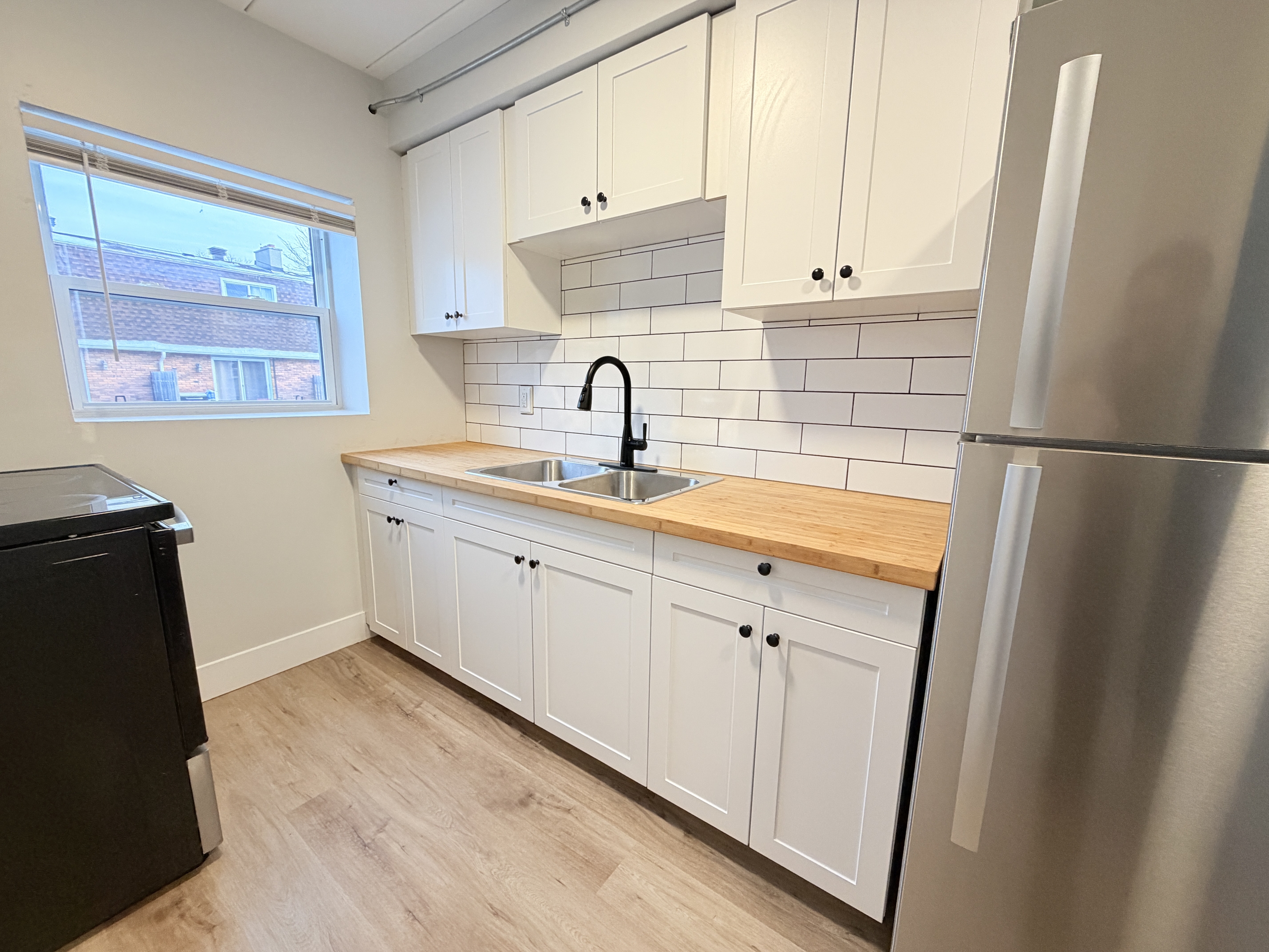 301 Indian Road South - 7