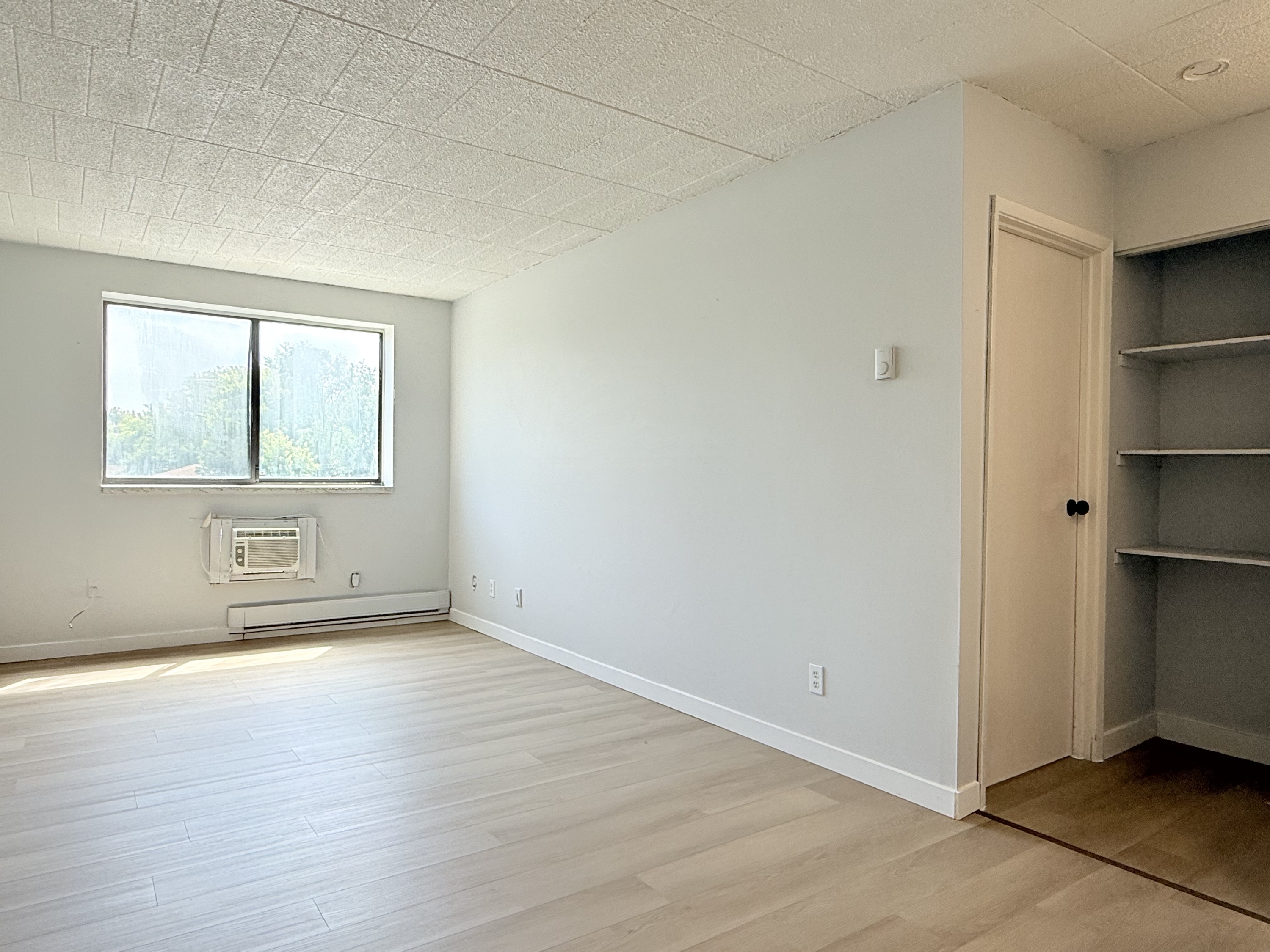 3503 Sandwich Street - 303
