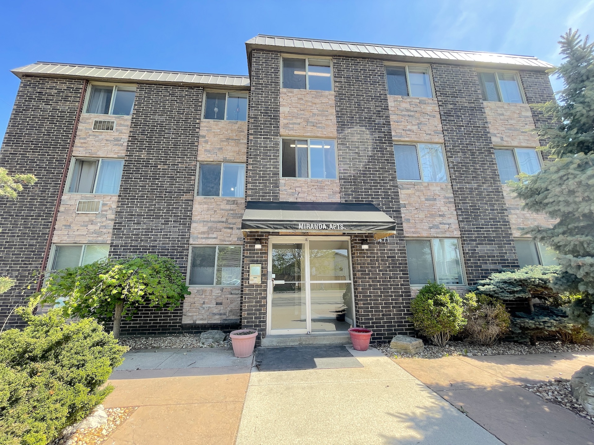 Property thumbnail image