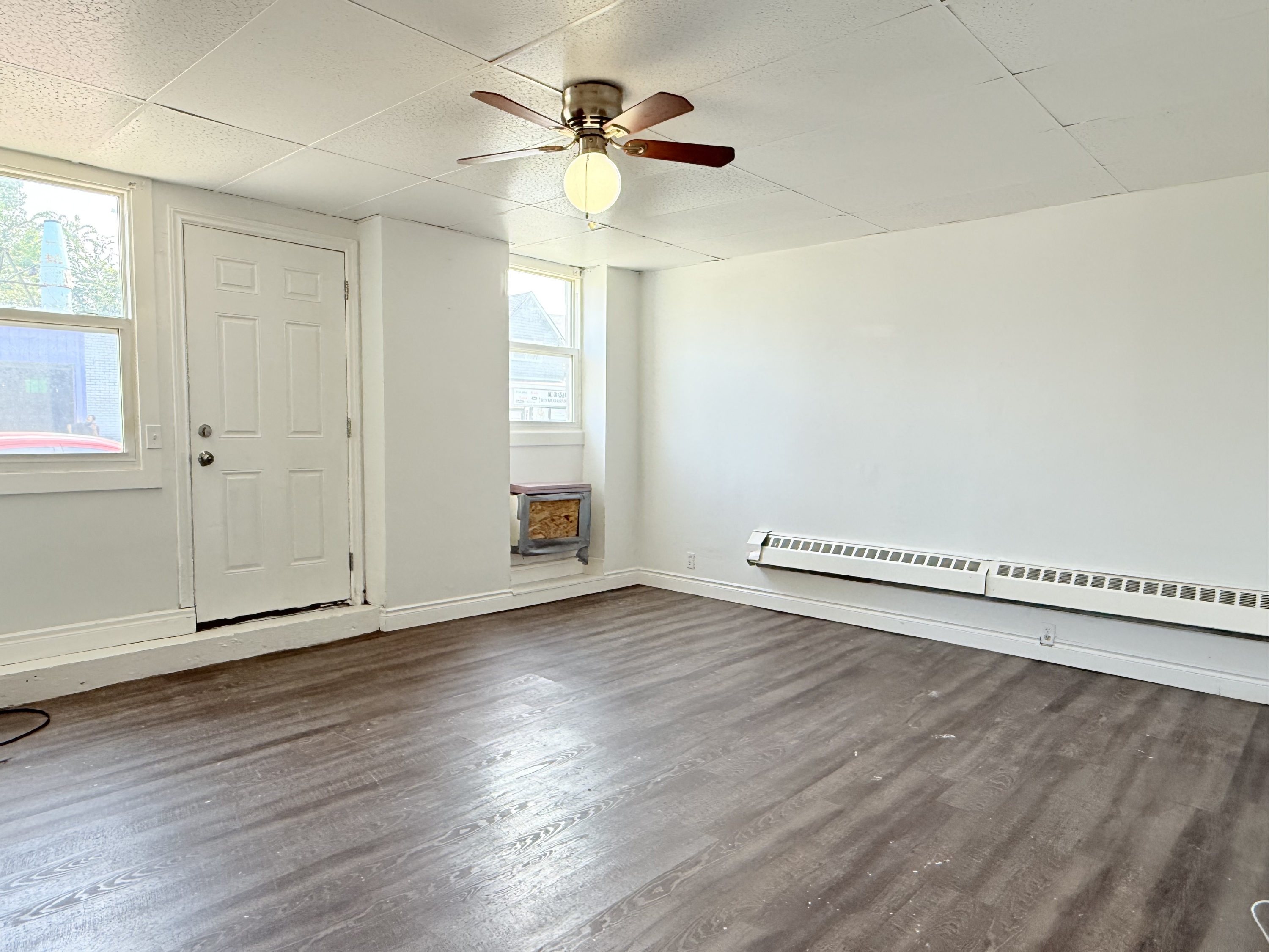 581 Pierre Avenue - 6