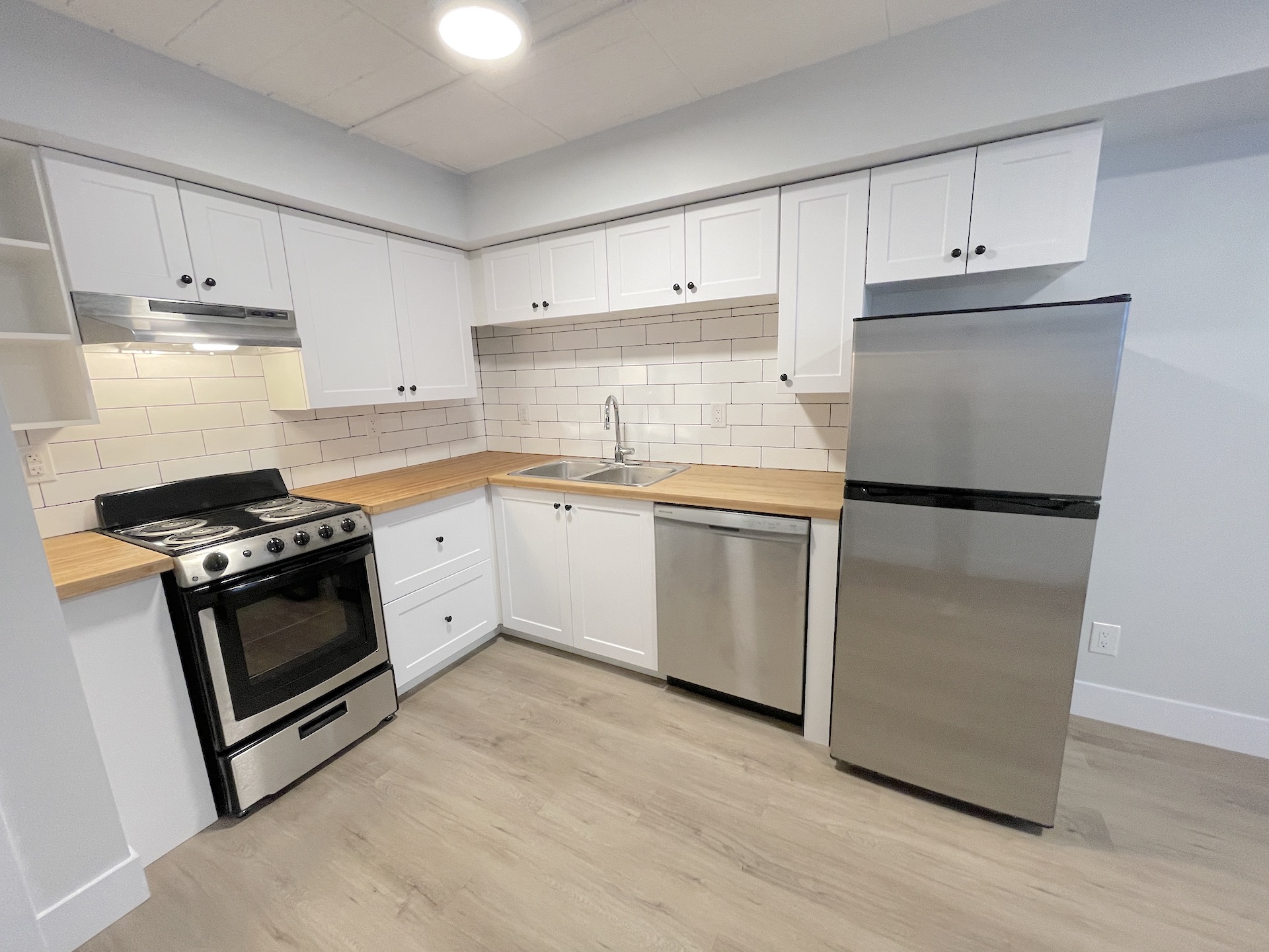 471 Tecumseh Road West - Unit 1 A