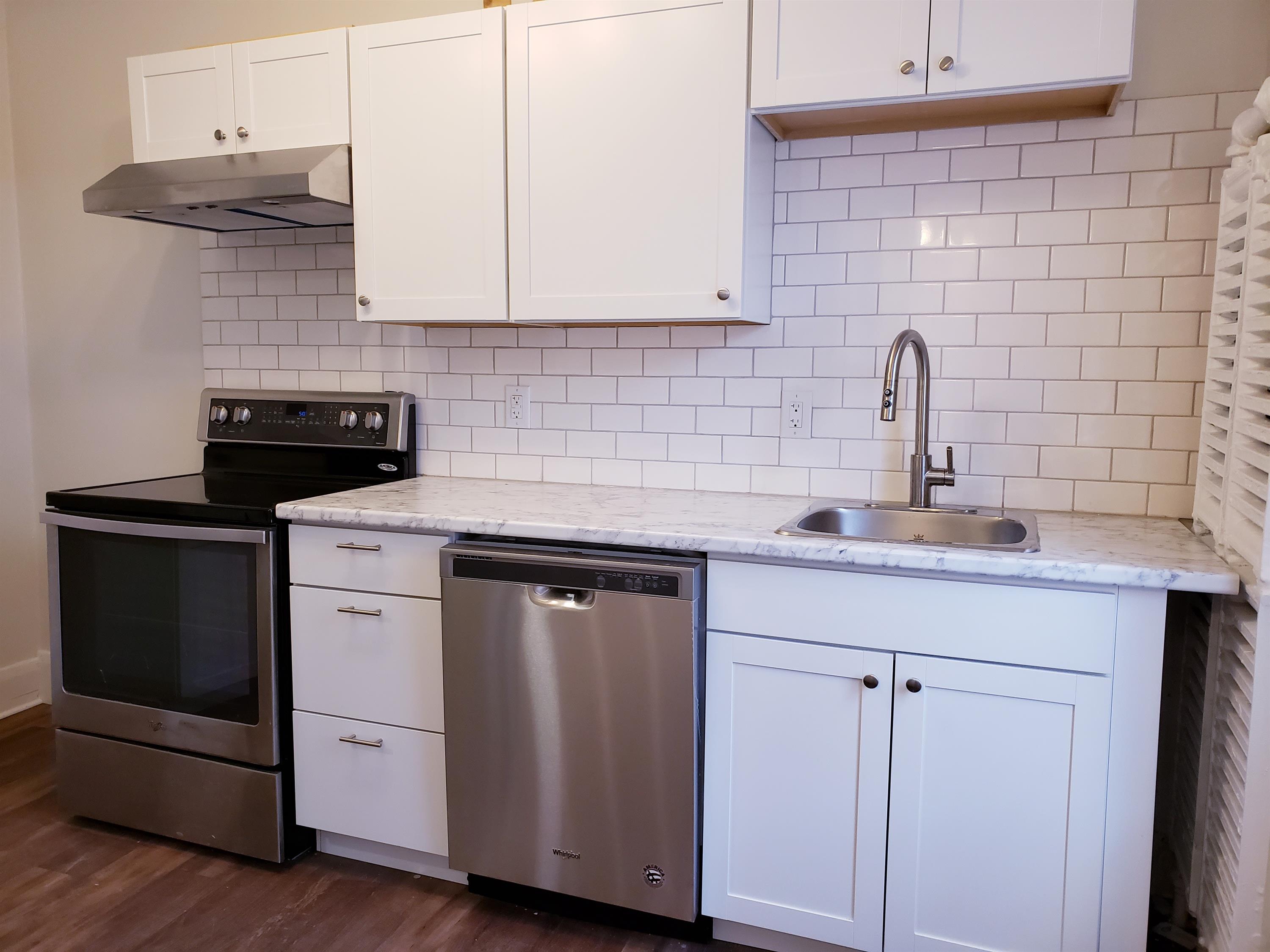 1230 Ottawa Street - Unit 3