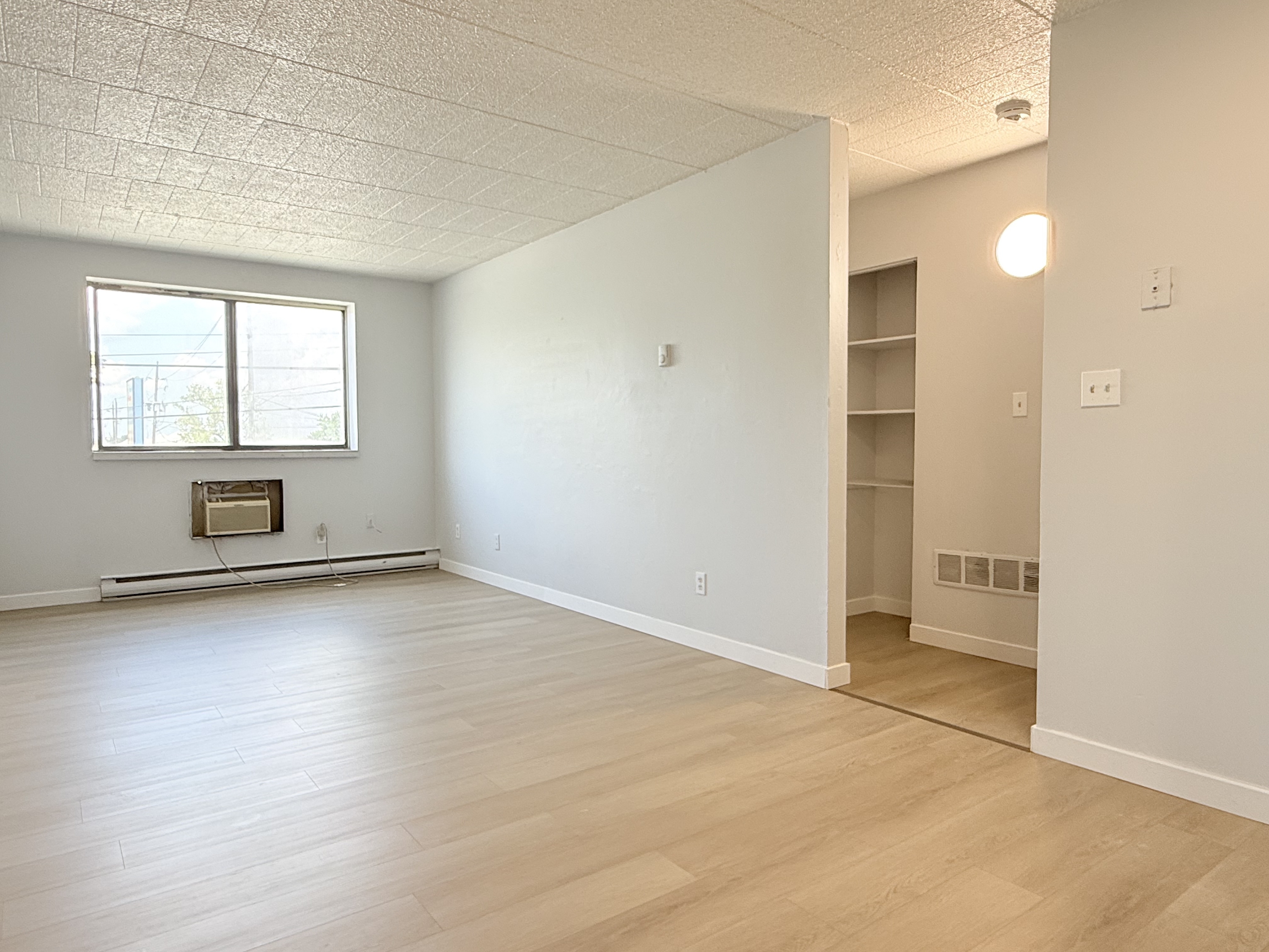 3503 Sandwich Street - 202