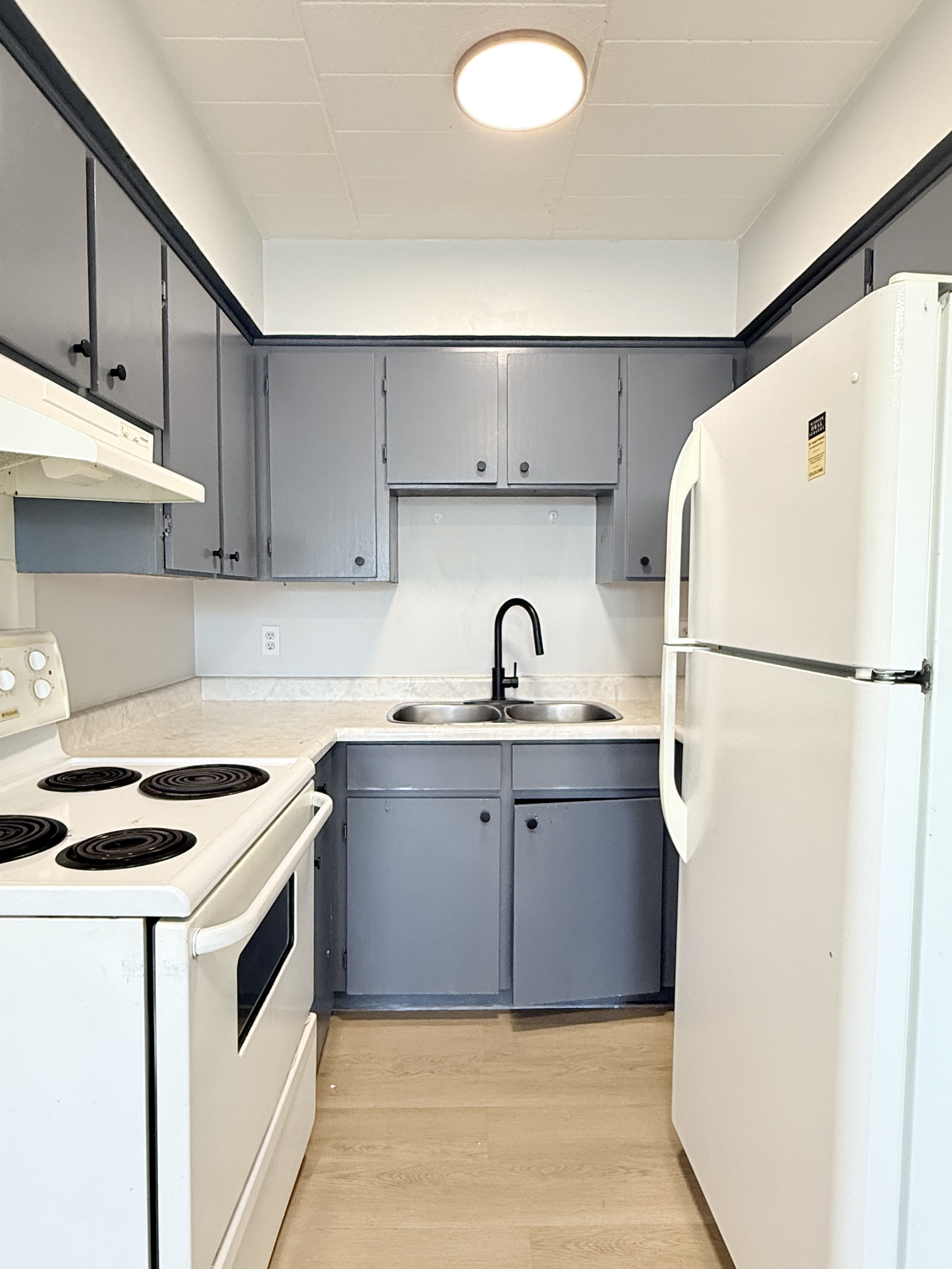 591 Wellington Avenue - 206