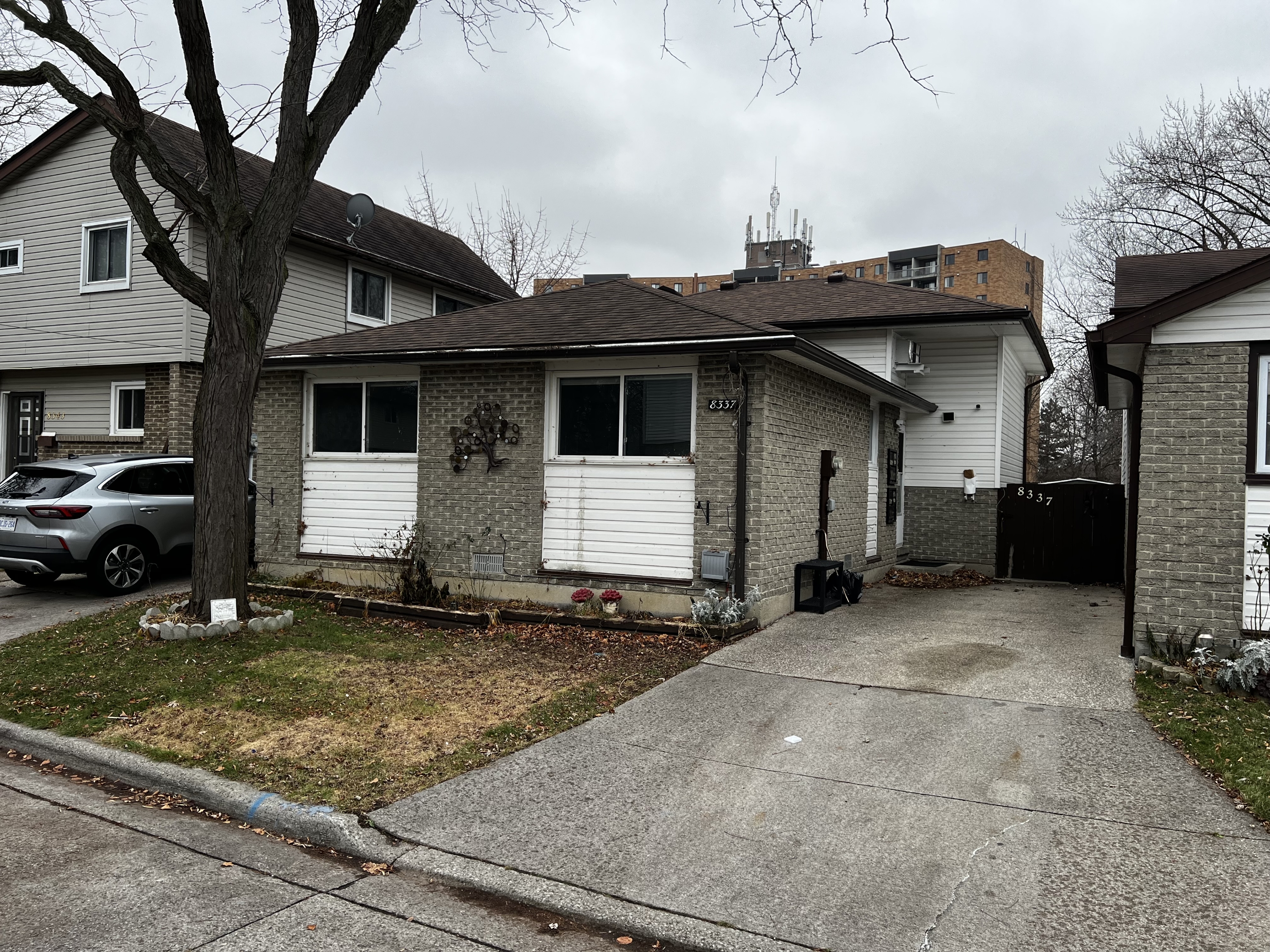 8337 East Moor Court