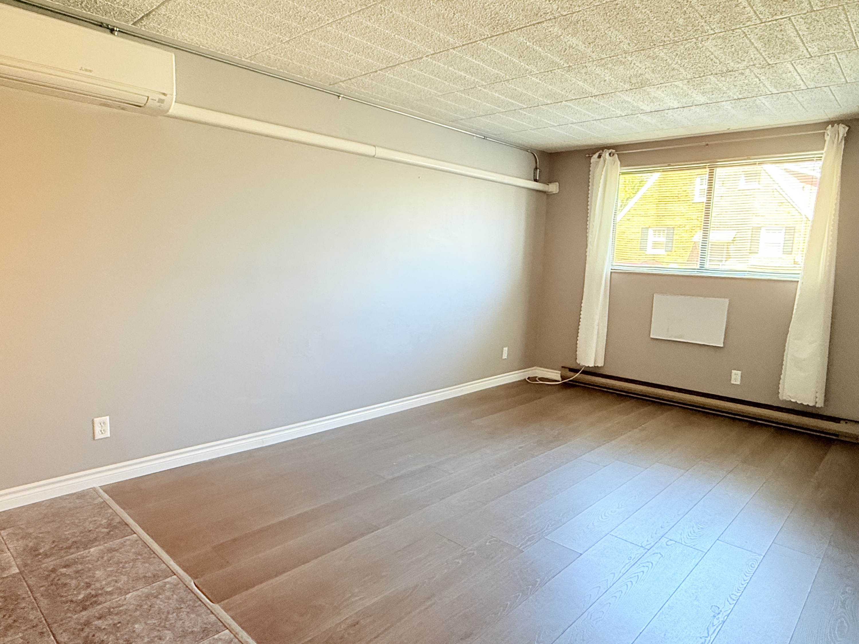 360 Tecumseh Road West - Unit 103